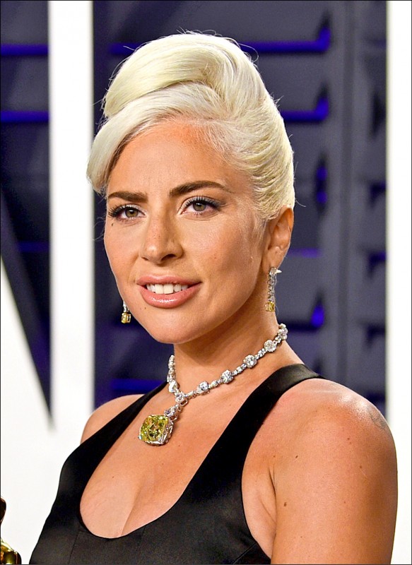 女神卡卡昨表示新專輯將延後發行，直說目前最重要的還是解決疫情問題。（美聯社）