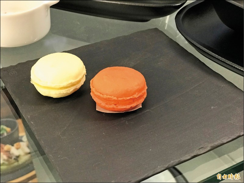 REVOL岩盤，單件原價575元，3.8折特價219元。
（記者凃盈如攝）