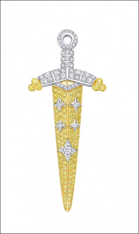 Les Armoiries黃鑽胸針，白金、黃金、玫瑰金鑲嵌黃鑽、鑽石，3,400,000元。