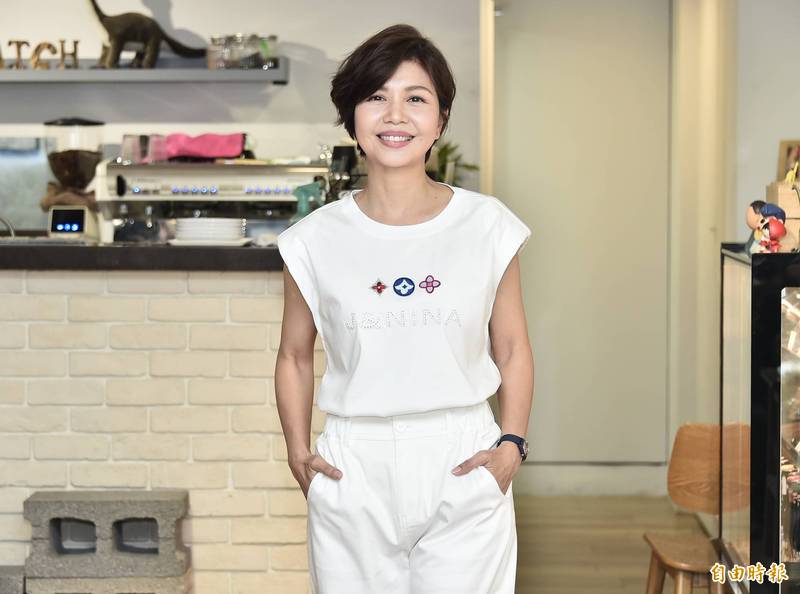 于子育問接種哪款疫苗？可愛頭目媽媽「秒回手機廠牌」 網笑翻 - Vimarsana News