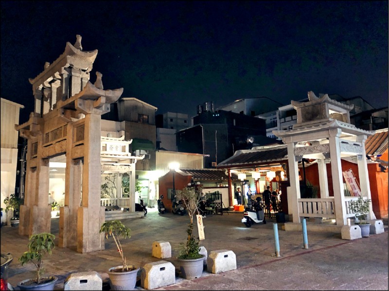 【吃遊聯盟】〈品嘗旅遊的滋味〉特色旅遊主題 ：台灣牌坊故事