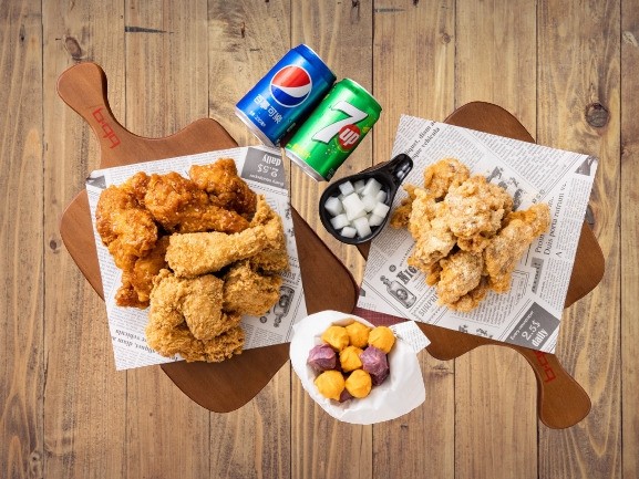 bb.q CHICKEN聯名套餐8折優惠 八三夭口罩、口罩鏈隨機送