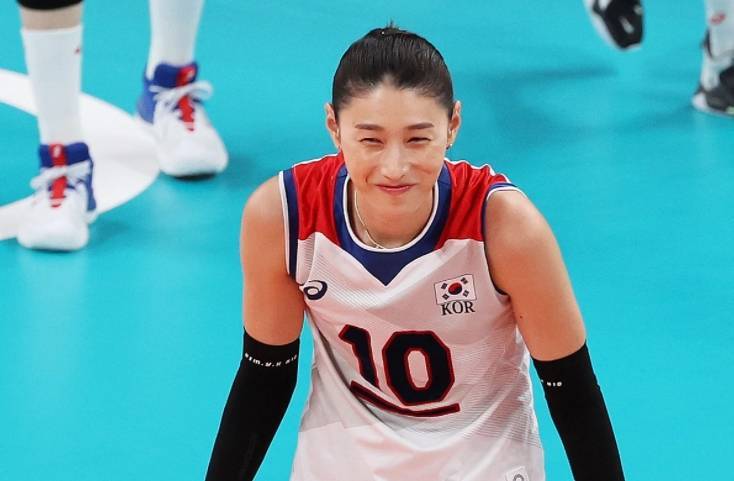 南韓排球女帝 撞臉朴敘俊 日網驚呼 無法專心看比賽 自由娛樂