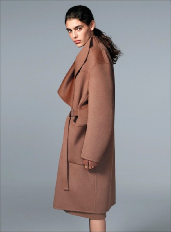 Uniqlo與Jil Sander聯名商品。（翻攝自：uniqlo.com）