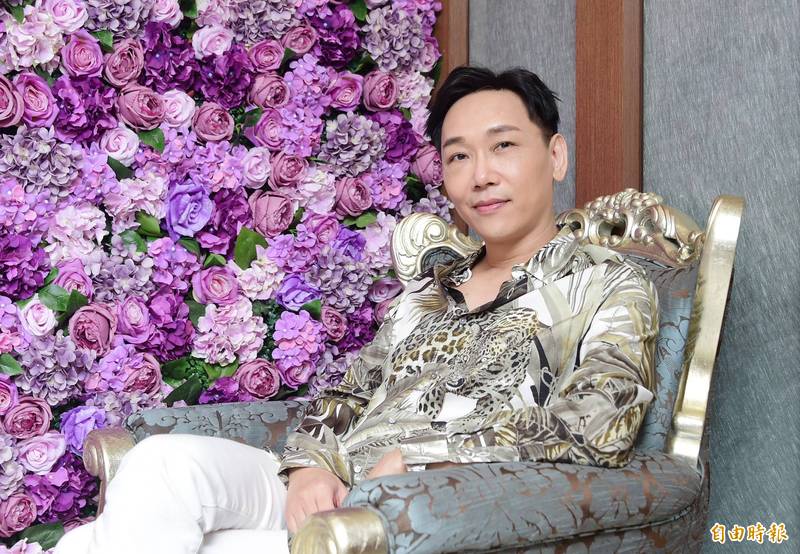 JC堃最近出了第一張專輯，名稱叫《初心》。（記者胡舜翔攝）