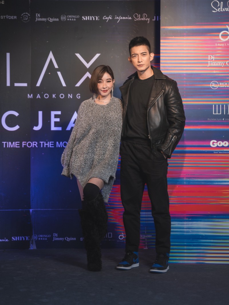 許維恩（左）與王家梁一同出席C Jean於貓空LAX餐酒館舉辦的「Time For The Moon Night」時裝秀。（C Jean提供）