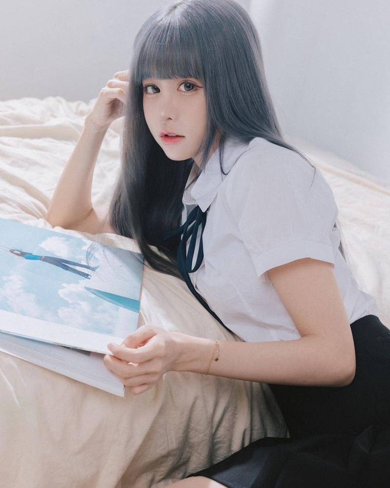「愛愛女王」學生Look吸睛 超萌電眼迷翻萬名網友 - 自由娛樂