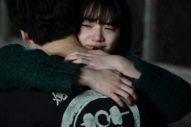 小松菜奈一度太投入難以抽離角色。（車庫娛樂提供）
