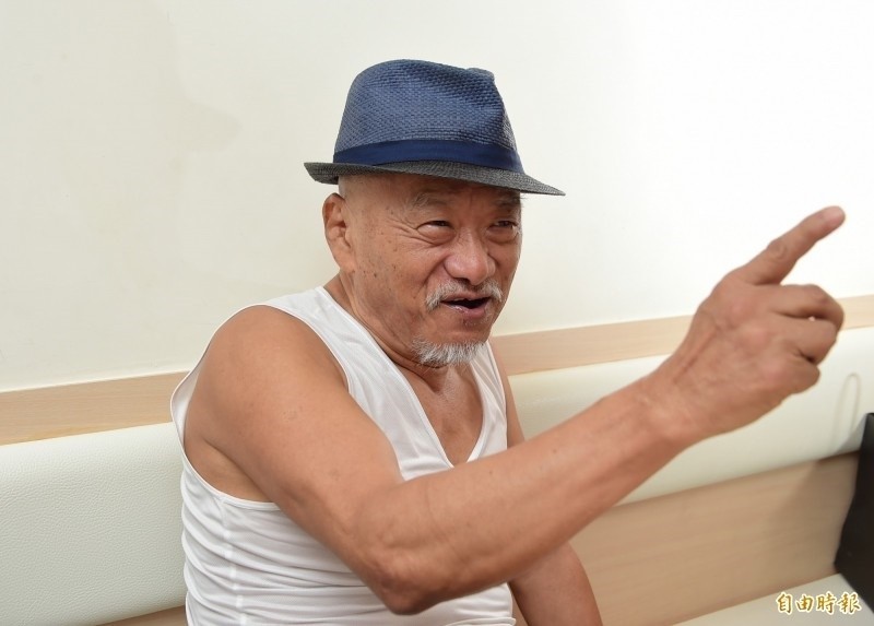 77歲凌峰近況曝光！自嘲不紅很久「還記得我嗎？」 - 自由娛樂