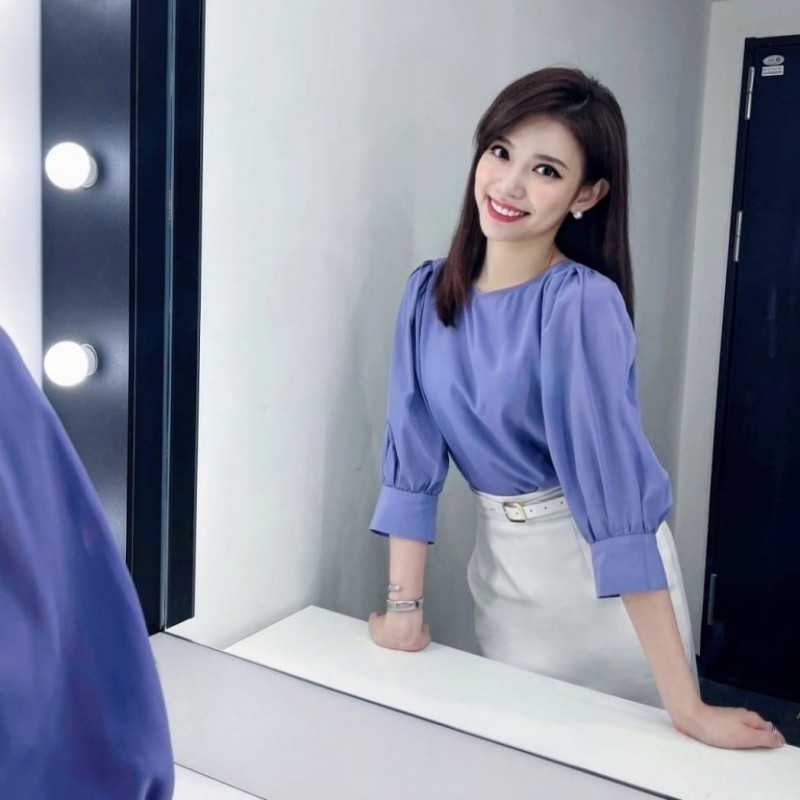 (影音)美女主播清唱2分鐘好聽到炸 網暴動:戀愛了 - 自由娛樂