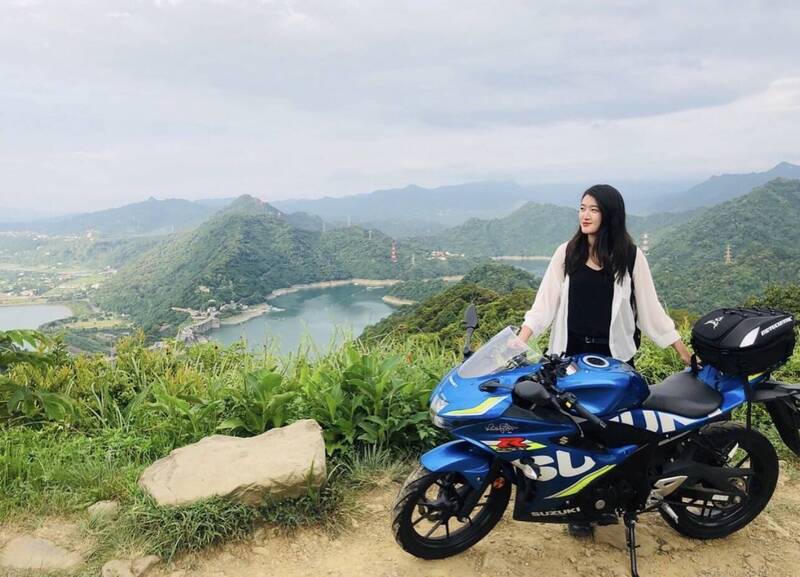 重機正妹6點反駁金湯力。（翻攝IG）