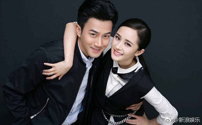 楊冪（右）、劉愷威於2018年離婚。（翻攝自微博）