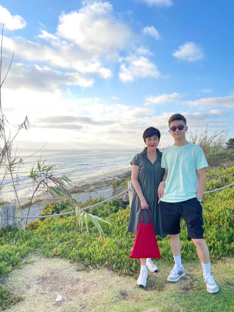 崔佩儀（左）和貝克宇一起在美國西岸旅遊。（崔佩儀提供）