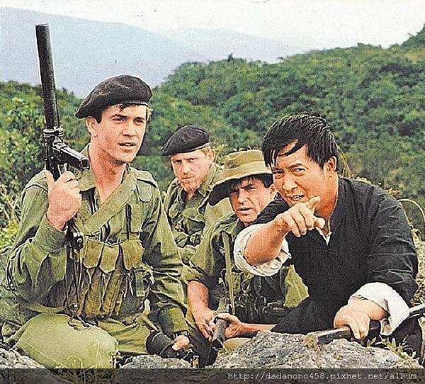 他賣力在《Z字特攻隊》指導演員。（翻攝自張志勇臉書）