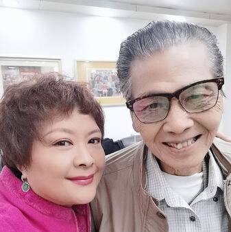 中國資深男星龔錦堂（右）1日離世，享壽84歲。（翻攝自微博）