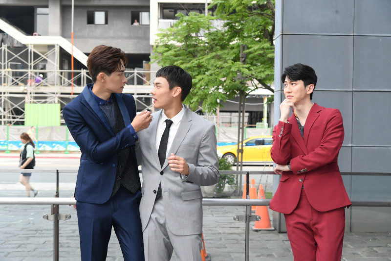 毛祁生(左起)、蕭鴻、孫沁岳主演《絕對佔領》。(三立提供)