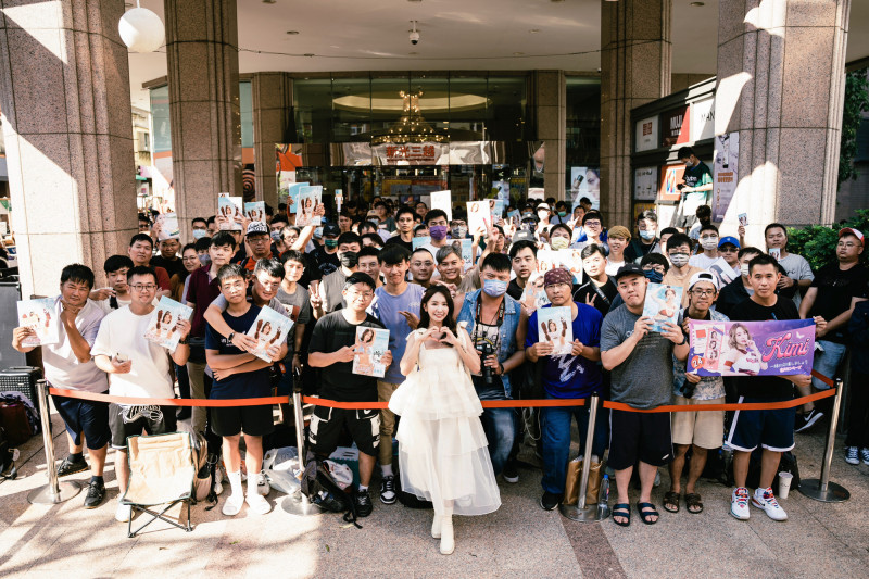 當天有許多熱情粉絲支持。（莉奈文創提供）