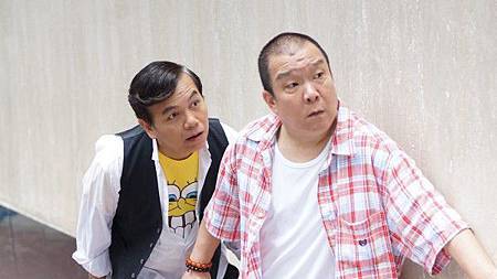 孟海（右）近年仍活躍於香港電影圈。（香港星島日報）