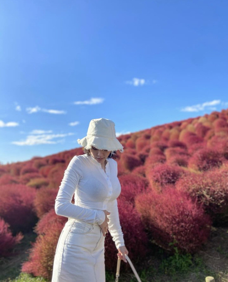 黑萱萱有「嫩版田麗」的封號。（翻攝自IG）