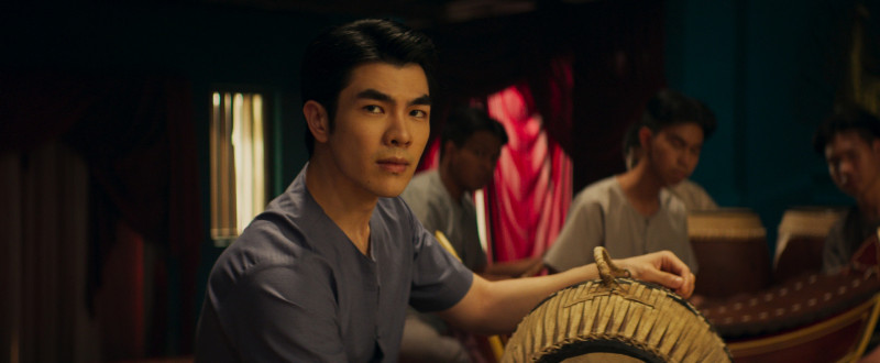 Mile本身擁有深厚的音樂底子，但練習雙面鼓面臨的難關，便是要忍住用雙手敲擊皮革鼓面的疼痛。（天馬行空提供）