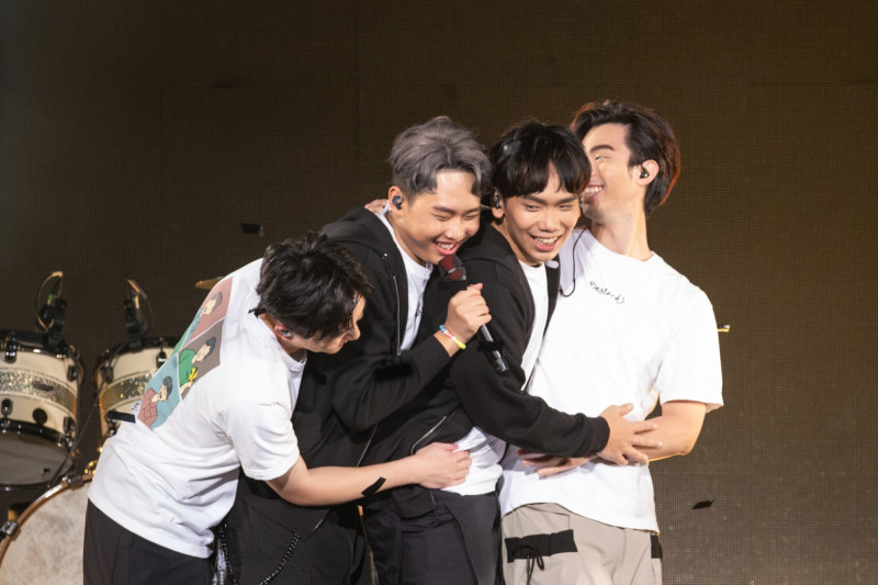 理想混蛋。（何樂提供）