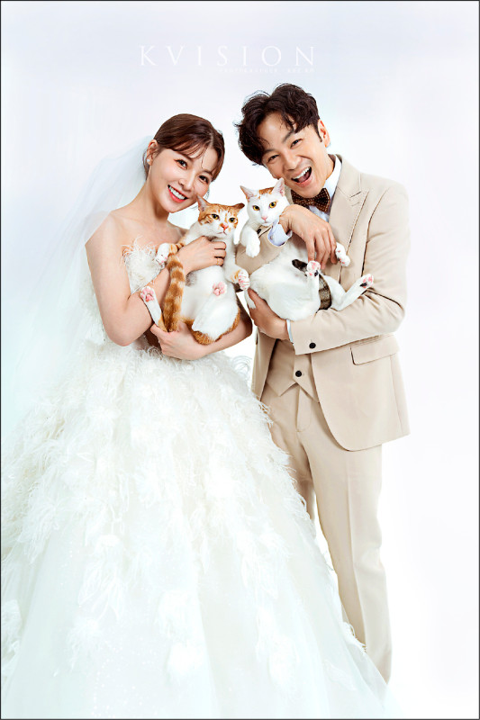 張書偉謝京穎婚紗照浪漫回到起點 鄭靚歆同志婚禮辣媽穿比基尼祝福