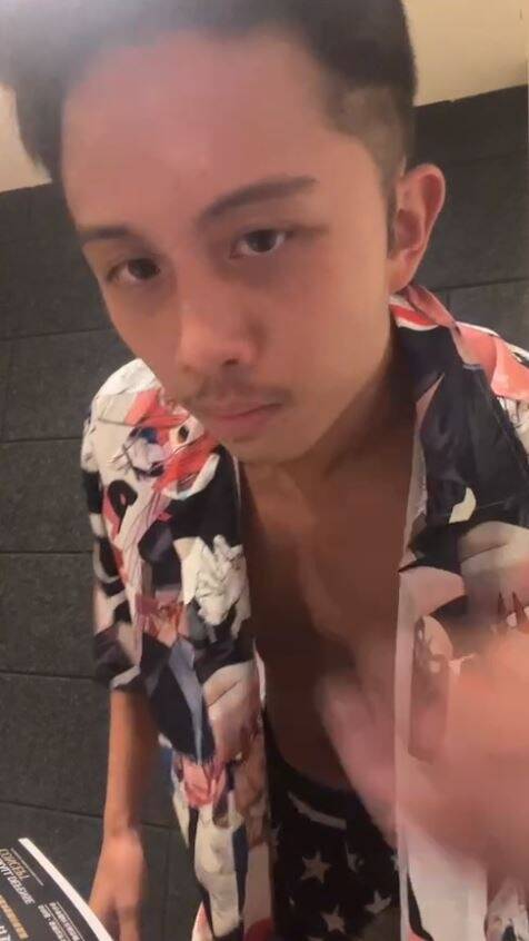 孫安佐在直播中自稱「台灣鋼鐵人」。(翻攝自IG)