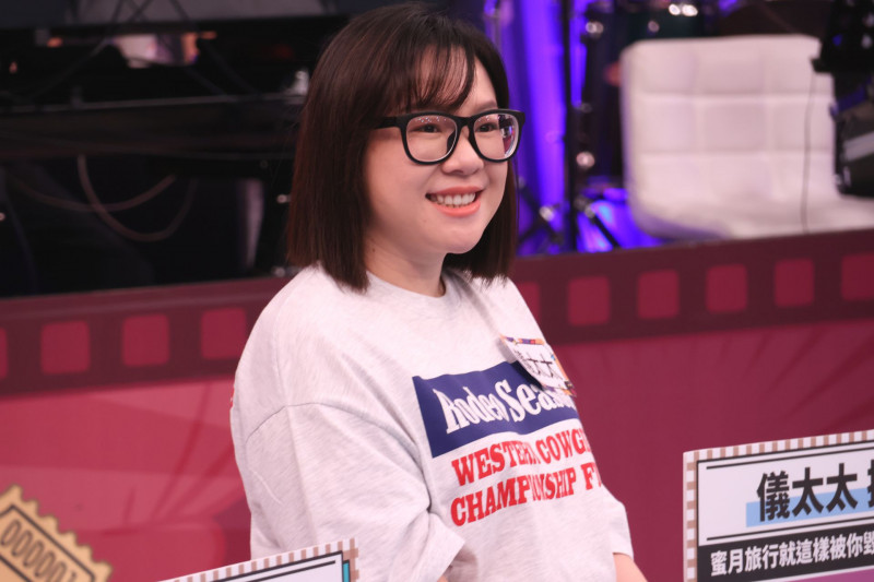 儀太太提到度蜜月三餐都吃便當讓她很傻眼。（中天提供）