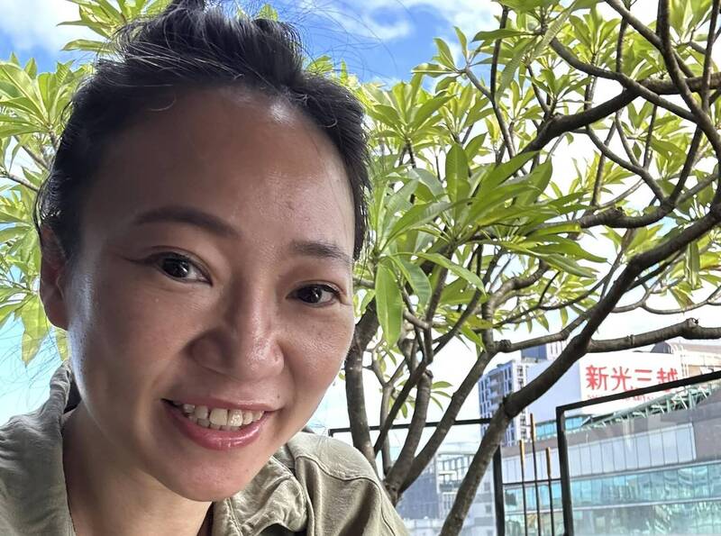 名嘴姚惠珍在臉書曬出自己最真實面貌。（翻攝自姚惠珍臉書）