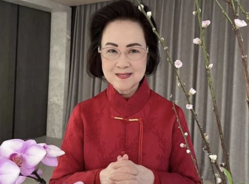 作家瓊瑤一生感情轟轟烈烈，她與母親都談過禁忌師生戀。（翻攝自臉書）