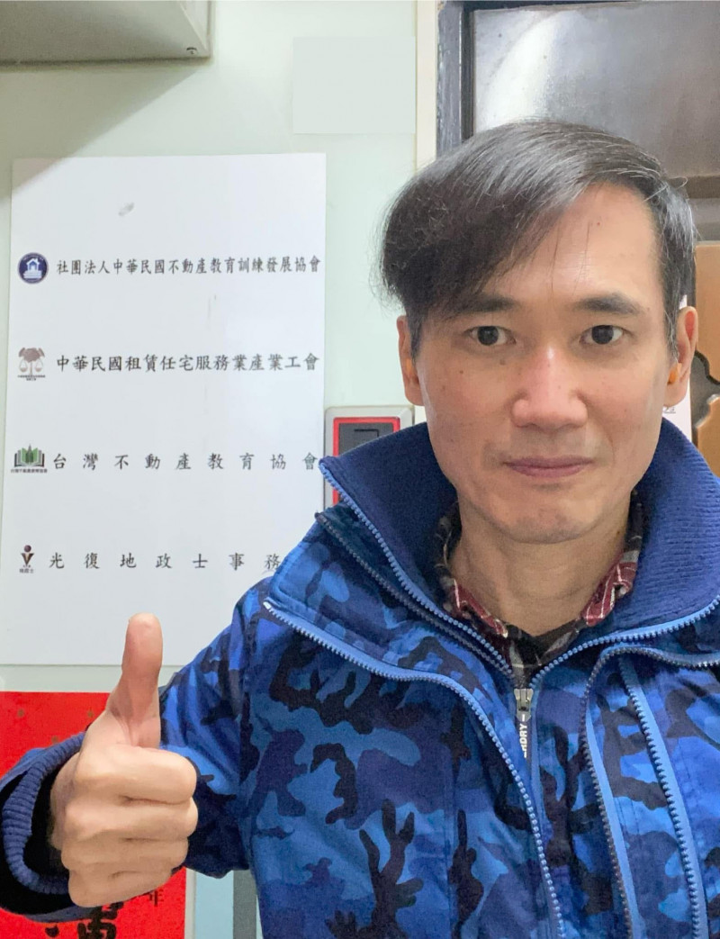 宣布引退！《海角七號》小應爆喜訊 「新職業」元旦不藏了