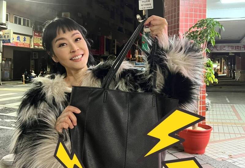 唐玲報警竊嫌被逮 包包失而復得誇人民保母 - 自由娛樂