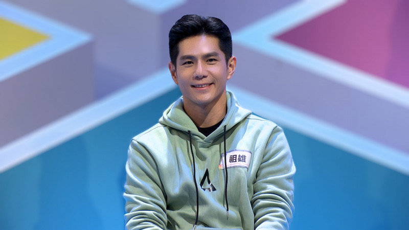 祖雄遊小琉球「提醒路人戴安全帽」 反遭嗆：管好你自己 - 自由娛樂