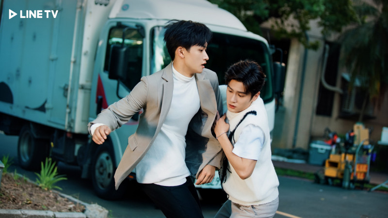 父母車禍雙亡、弟弟雙腳殘廢！毛祁生《接班人》揭露內心黑暗過往 - 自由娛樂