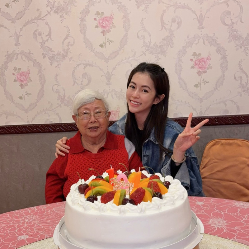 外婆是百歲人瑞！任容萱揭長壽3秘訣 104歲驚人狀態曝光 - 自由娛樂