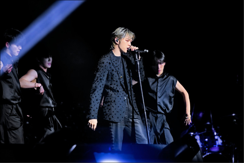 （韓流襲台）姜丹尼爾驚喜見分身 2AM搖電臀性感求婚 - 自由娛樂