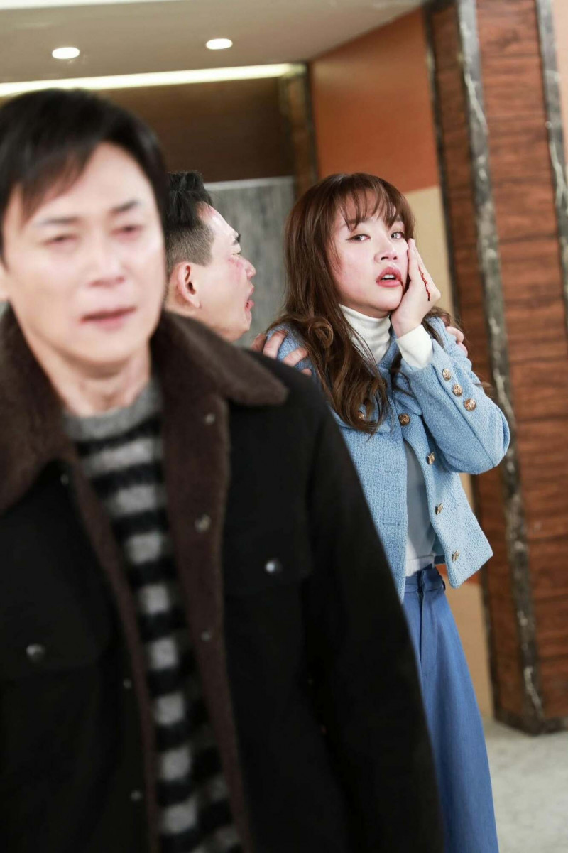 賴慧如「不倫戀」被抓包：愛情是盲目的 遭黑道老大打到滿臉血 - 自由娛樂