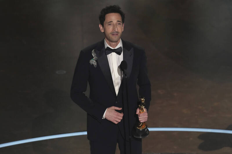 奧斯卡》安德烈2度稱帝 《粗獷派建築師》勇奪奧斯卡最佳男主角 - 自由娛樂