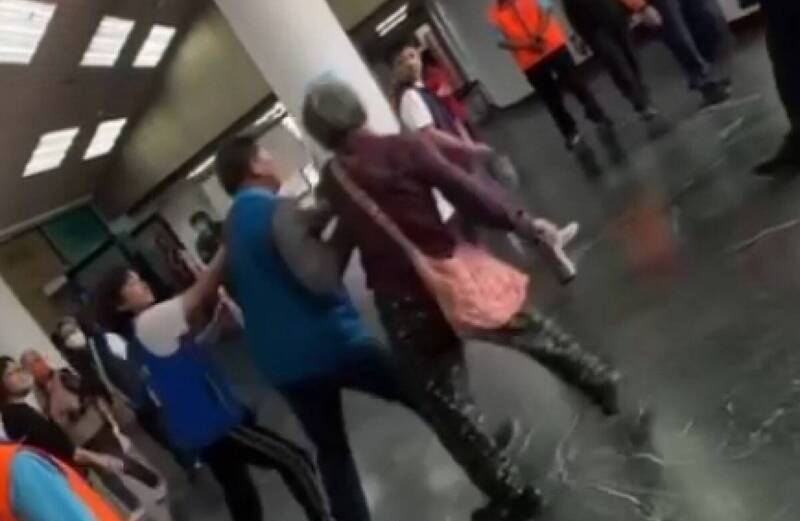 傅崐萁欺負花蓮人的老師 486先生狂譙爛咖 - 自由娛樂