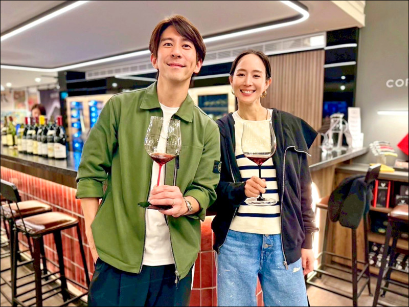 修杰楷揪張鈞甯探神秘空間 暢聊演員甘苦 - 自由娛樂