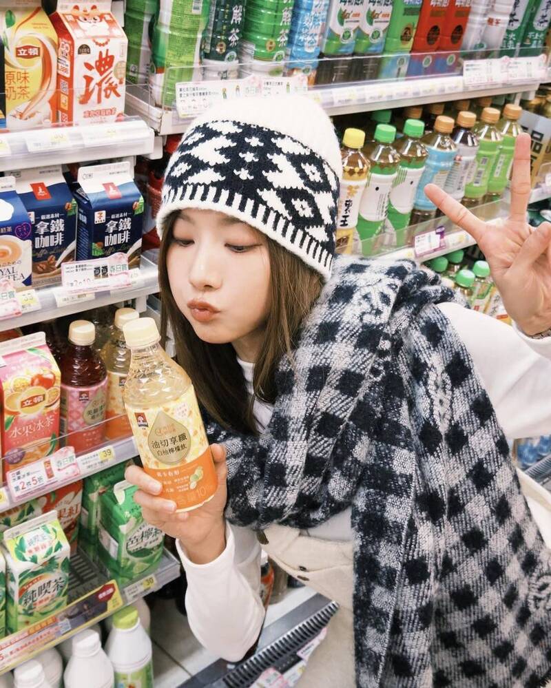 豆花妹坦承偶爾自己也會想要躲起來。（翻攝自IG）