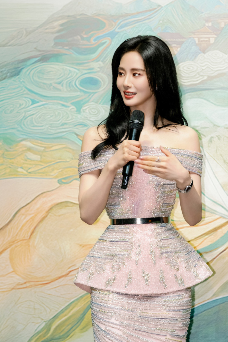 劉詩詩出席愛奇藝星艦計畫。（愛奇藝國際站提供）