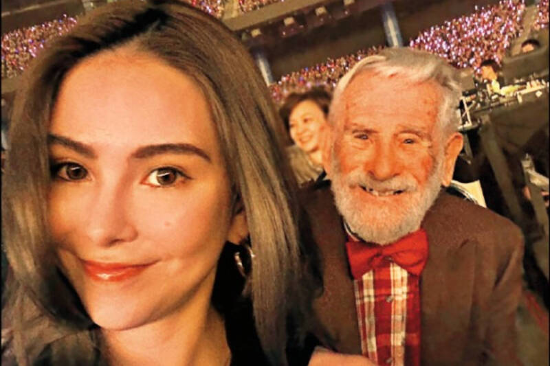天王阿公 昆凌90歲爺爺世壯運喜奪1金1銀