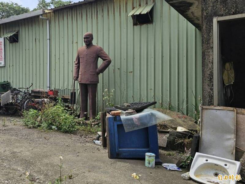 中正路要不要改名？ 苦苓：沒錢就別瞎折騰