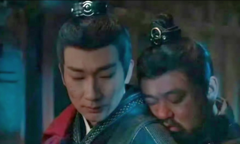 魏梁（右）被劉琰殺死，魏梟也斷了一臂，配角的結局讓《折腰》劇迷看了很生氣。（翻攝自網路）