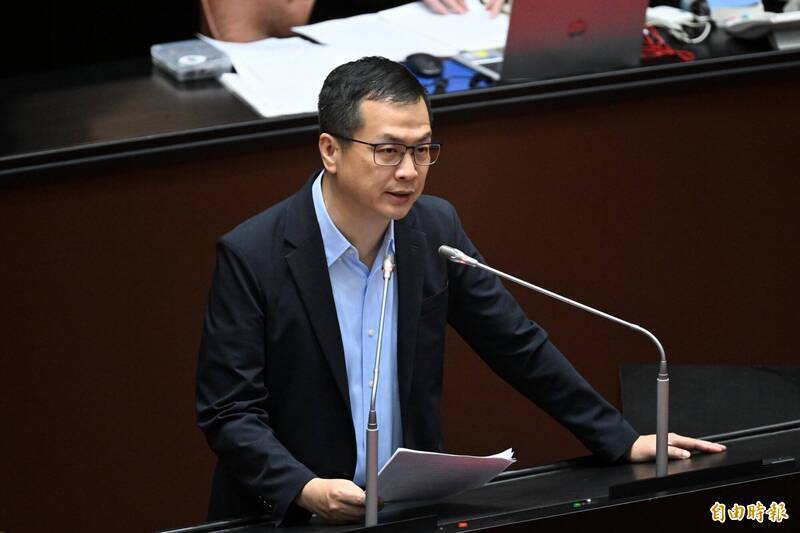 羅智強憂徐巧芯被罷免 苦苓:這樣同志有夠陰險