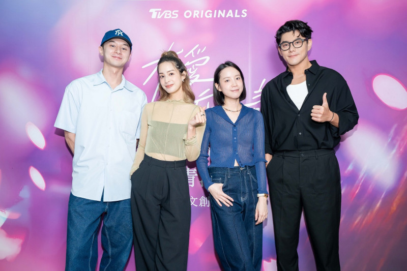張軒睿穿女裝現身信義區一出場全場憋笑尬爆- 自由娛樂