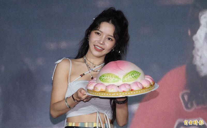 頌勒表示吳宗憲私下有不斷稱讚她。（記者潘少棠攝）