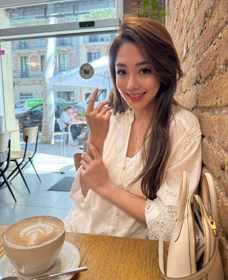 林千又把奧客陰霾拋在腦後，開心的與新婚尪出國玩。（翻攝自IG）