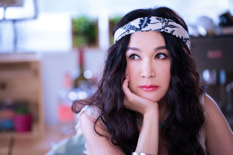 「好姊姊帶你上天堂！」美魔女溫碧霞上演姐弟戀自信喊話